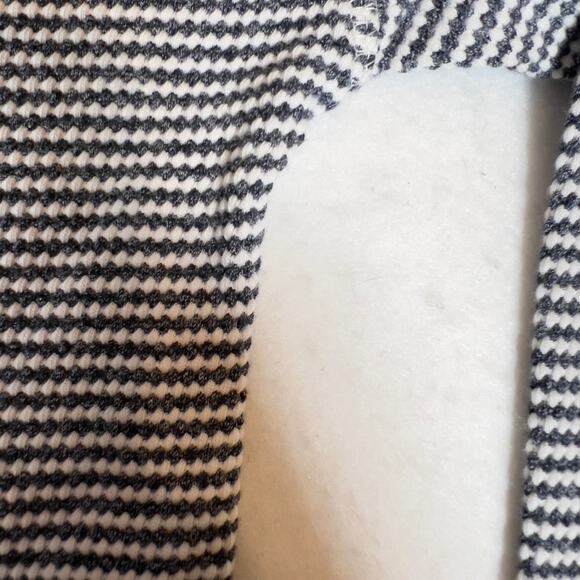 J. Jill Knit Turtleneck Top Woman's Medium Black/ White Weave Cotton Blend - Picture 4 of 16